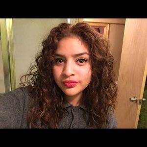 Meet your Posher, Cindy