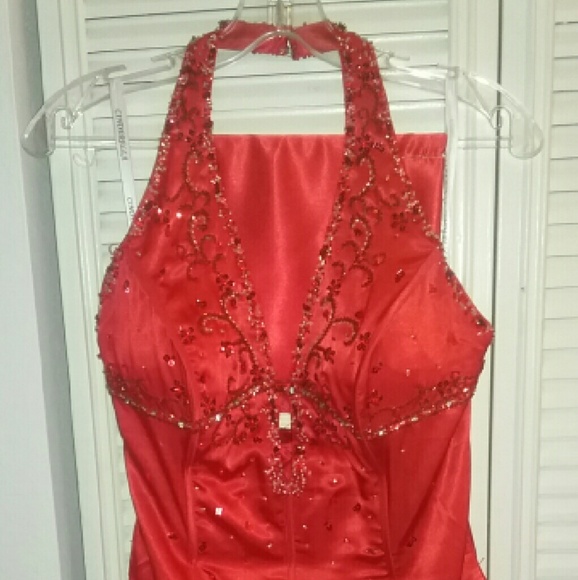 💕CUTE HALTERTOP RED DRESS💕🎉 - Picture 2 of 3