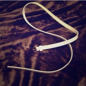 NWOT White Buckle Belt