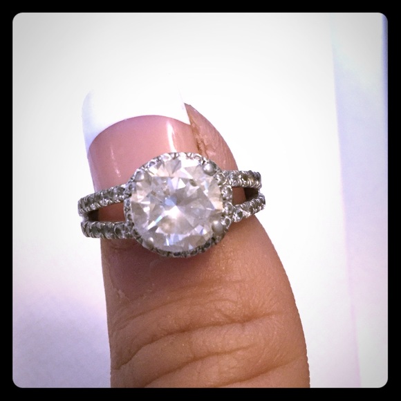 2.00 carat VVS1 round Engagement