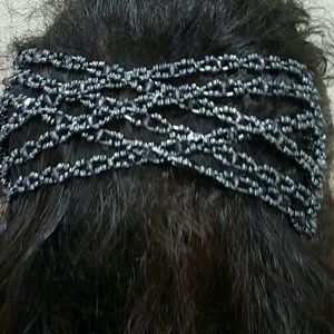 Grey decorative combsYou can used  dif air styles