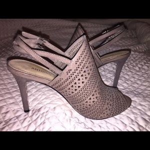 Antonio Melani taupe hi heels, size 5 1/2.