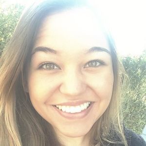 Meet your Posher, Alicia