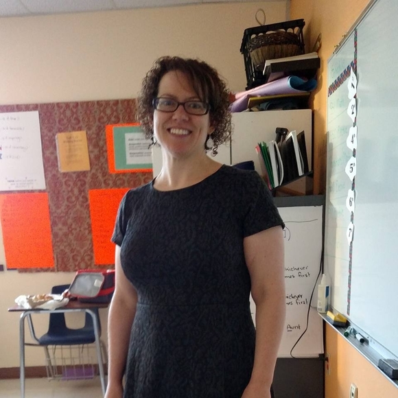 Meet your Posher, Sarah - Picture 1 of 1