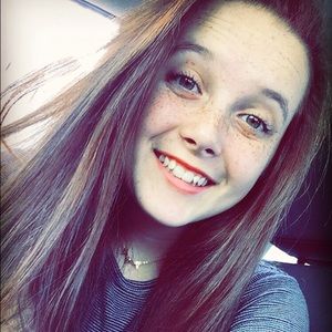 Meet your Posher, Mallory