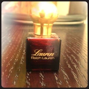 VINTAGE! Full Ralph Lauren Bottle!! Sample size!!