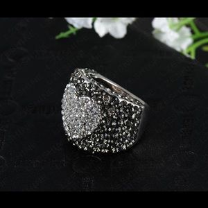 Crystal ring