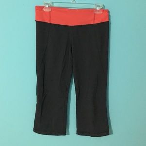 Lululemon cropped leggings