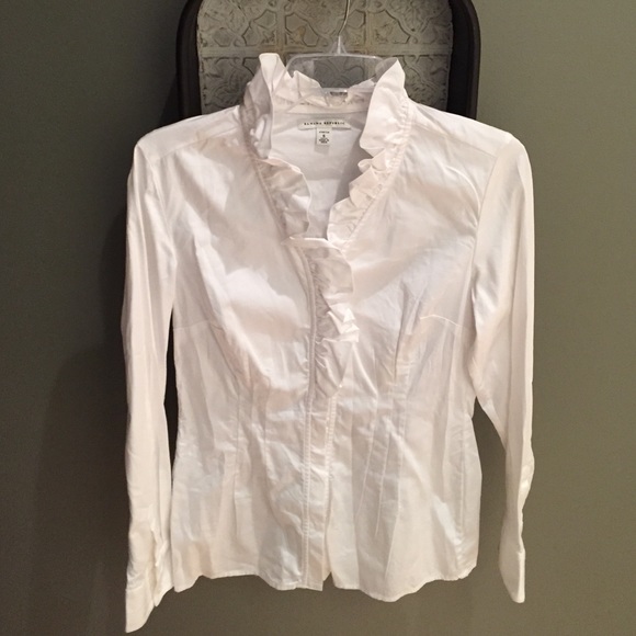Banana Republic white ruffled button up blouse.