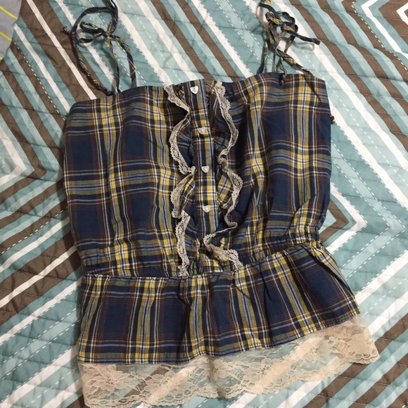 Plaid top