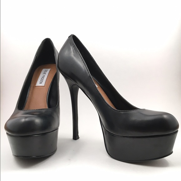 Steve Madden Shoes - Steve Madden Allyy Black Leather Platform Pump