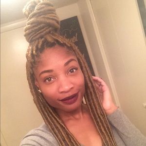 Meet your Posher, Terran