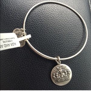 Silver queen crown Alex and Ani bangle