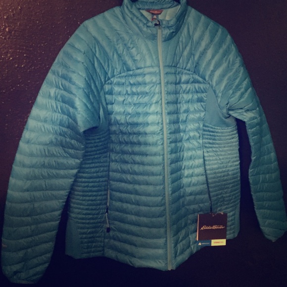 Winter jacket great for skiing ⛷