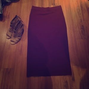 Burgundy ankle skirt
