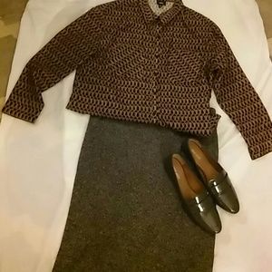 Gray Sleek Nine West loafers patent leather feel!