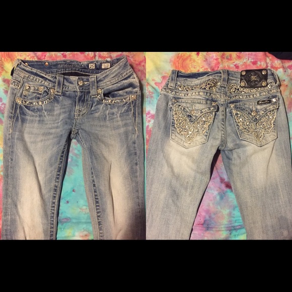 Buckle Jeans