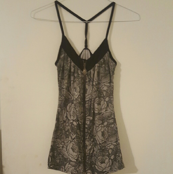 Rose print top