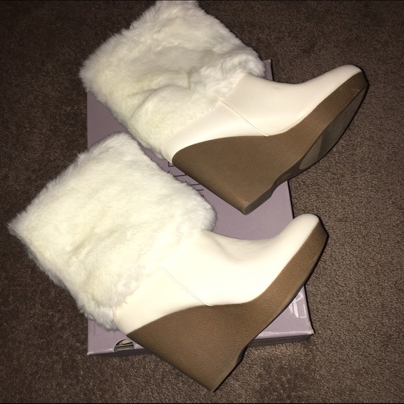 Jennifer Lopez Shoes - Jennifer Lopez Boots J-Lo