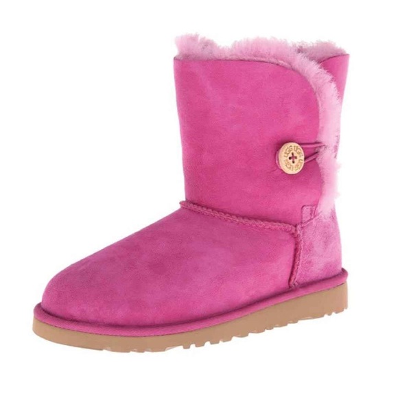 ❌SOLD❌ Pink Ugg Bailey Button Boots