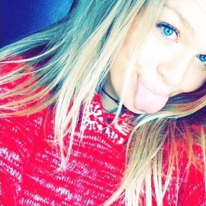 Meet your Posher, Addy