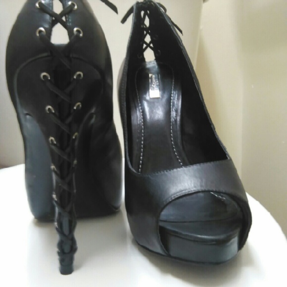 Jessica Simpson Sexy Heels - Picture 1 of 1