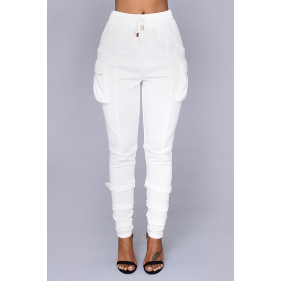Fashion Nova Pants - White Ankle Strap Joggers - Small - NWT