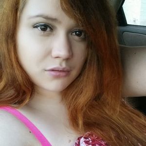 Meet your Posher, Joelle