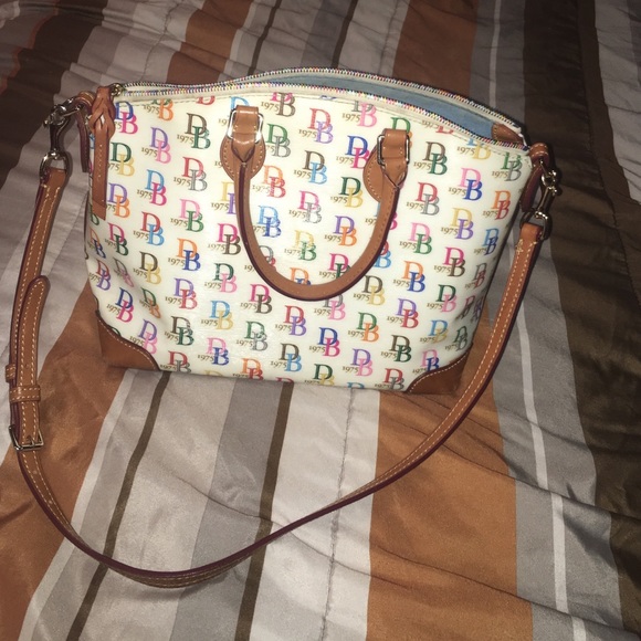 ✨👜🎈REDUCED🎈👜✨Dooney and Bourke handbag 👜