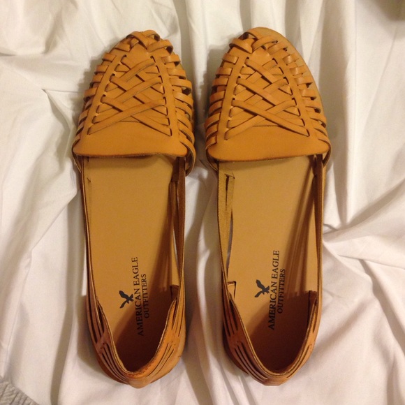 Women's hurache flat sandal