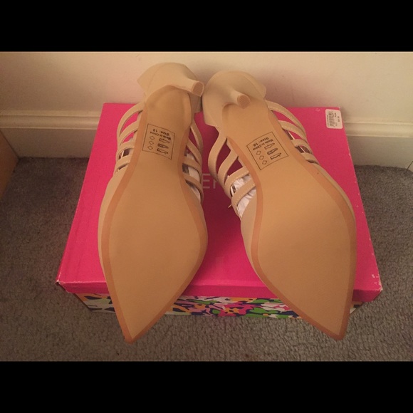 Shoe Republic LA "Obey" heels - Picture 4 of 4