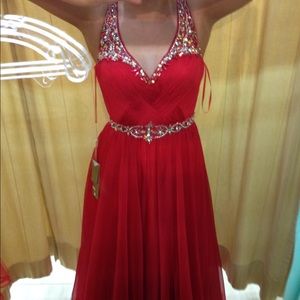 Red gorgeous prom dress