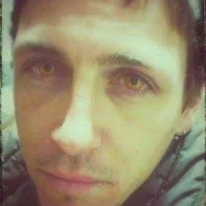 Meet your Posher, Derrick