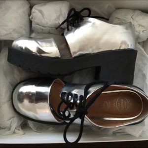 💥Flash Sale💥 NWT Jeffrey Campbell Open Up