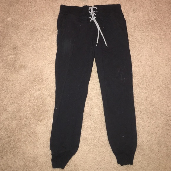 PAC SUN BLACK JOGGERS BARELY WORN LA HEARTS