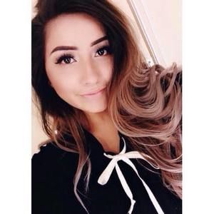 Meet your Posher, Jasmine