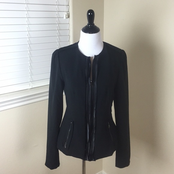 TAHARI Black Blazer with Silk Accents Size 2