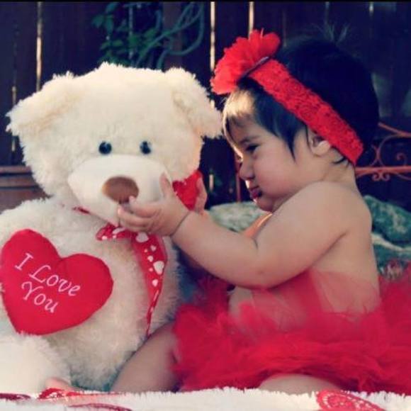 Meet your Posher, Erica - Picture 1 of 1