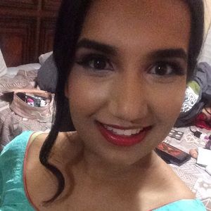 Meet your Posher, Preet