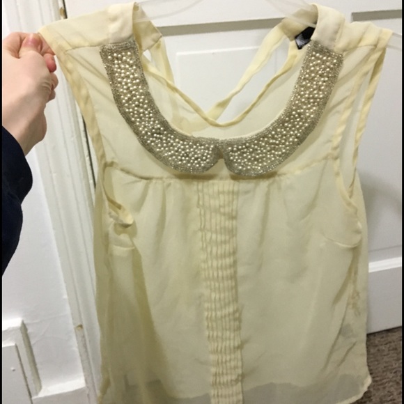 Jeweled neck blouse tank top!