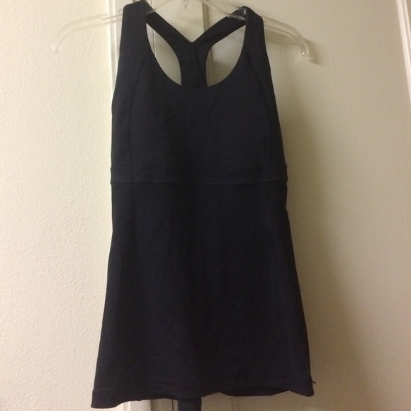 Black Lululemon Form Fitting Racerback Tank