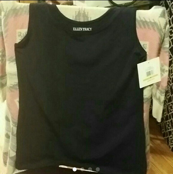 ?NWT? TANK TOP