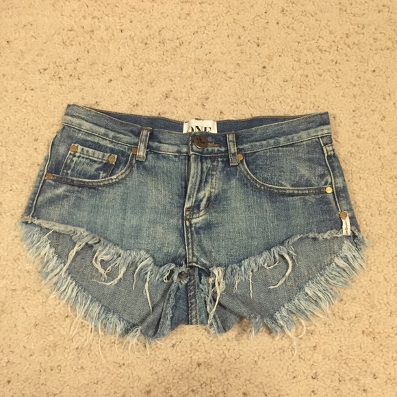 One Teaspoon Bonita size 24 - Picture 1 of 3