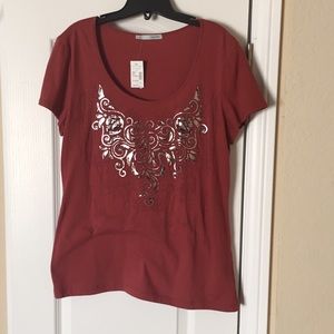 NWT Maurices Metallic Textured Front Tshirt