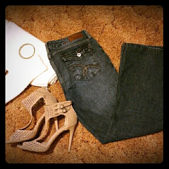 Bongo Flared Jeans