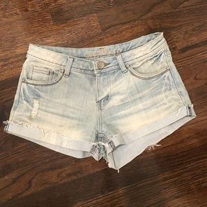 Light wash jean shorts