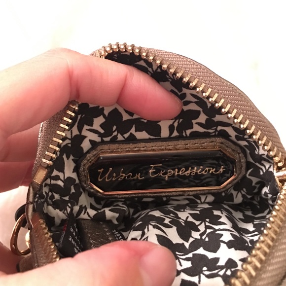 URBAN EXPRESSIONS Flower Key Coin Money Pouch - Picture 4 of 4