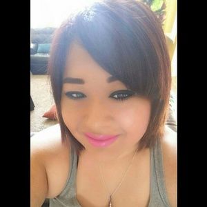 Meet your Posher, Marivel