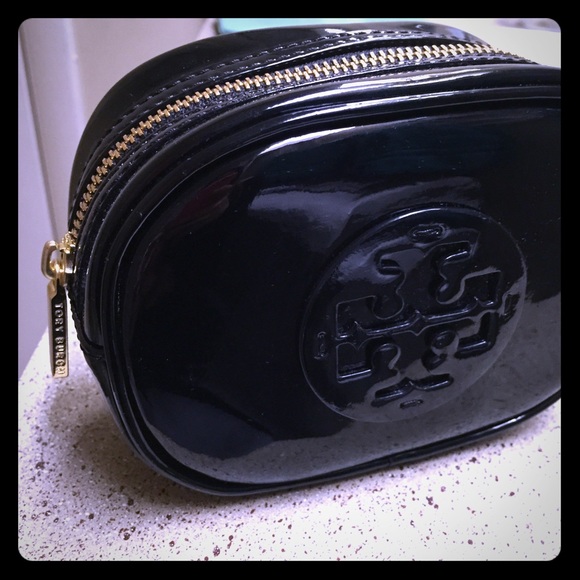 Tory Burch black makeup/accessory bag👝