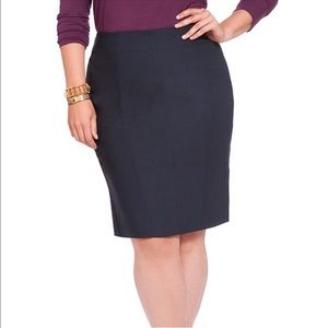 Eloquii Plus Size 18 Pencil Skirt in Navy